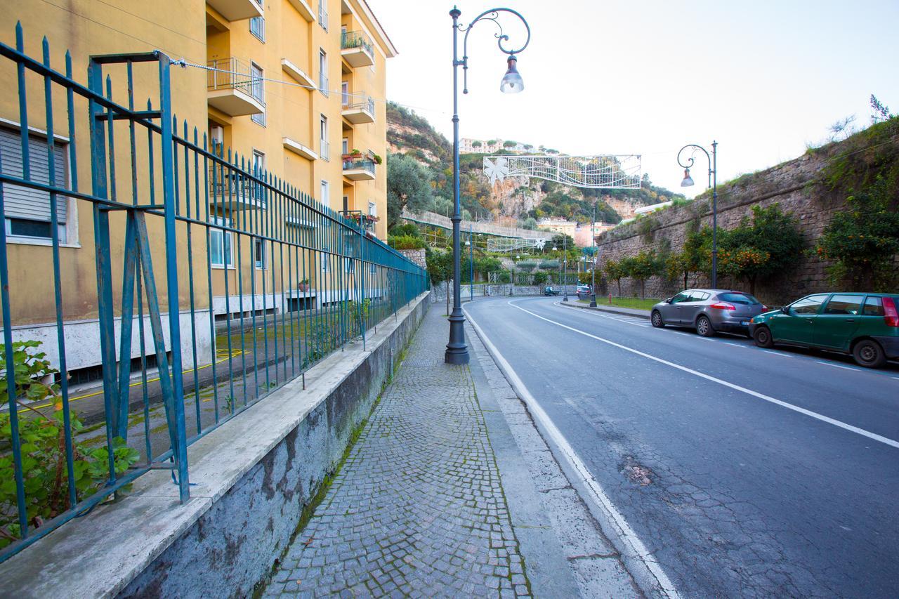 Palazzo Aranci Sorrento Coast Hotel Bagian luar foto